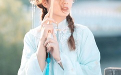 校草撅着光屁股被学长玩弄